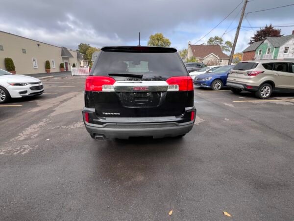 2016 GMC Terrain SLE - Image 5