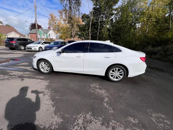 2018 Chevy Malibu LT - Image 3