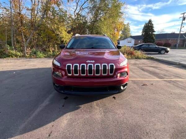 2015 Jeep Cherokee LATITUDE - Image 2