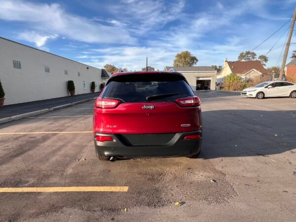 2015 Jeep Cherokee LATITUDE - Image 7